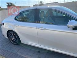 تۆیۆتا کامری